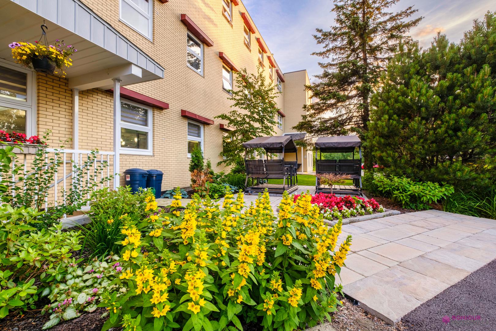 Résidence StPierre Résidence pour aînés à RouynNoranda