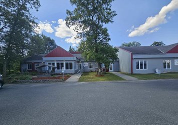 La Villa des Sages, Saint-Just-de-Bretenières