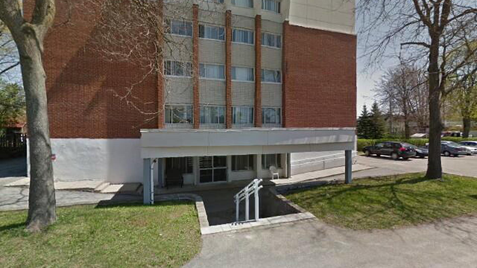 Résidence Laval Ouest à LavalOuest, Laval