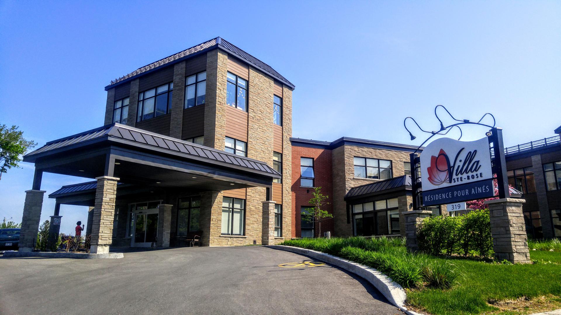 Villa SteRose à SainteRose, Laval