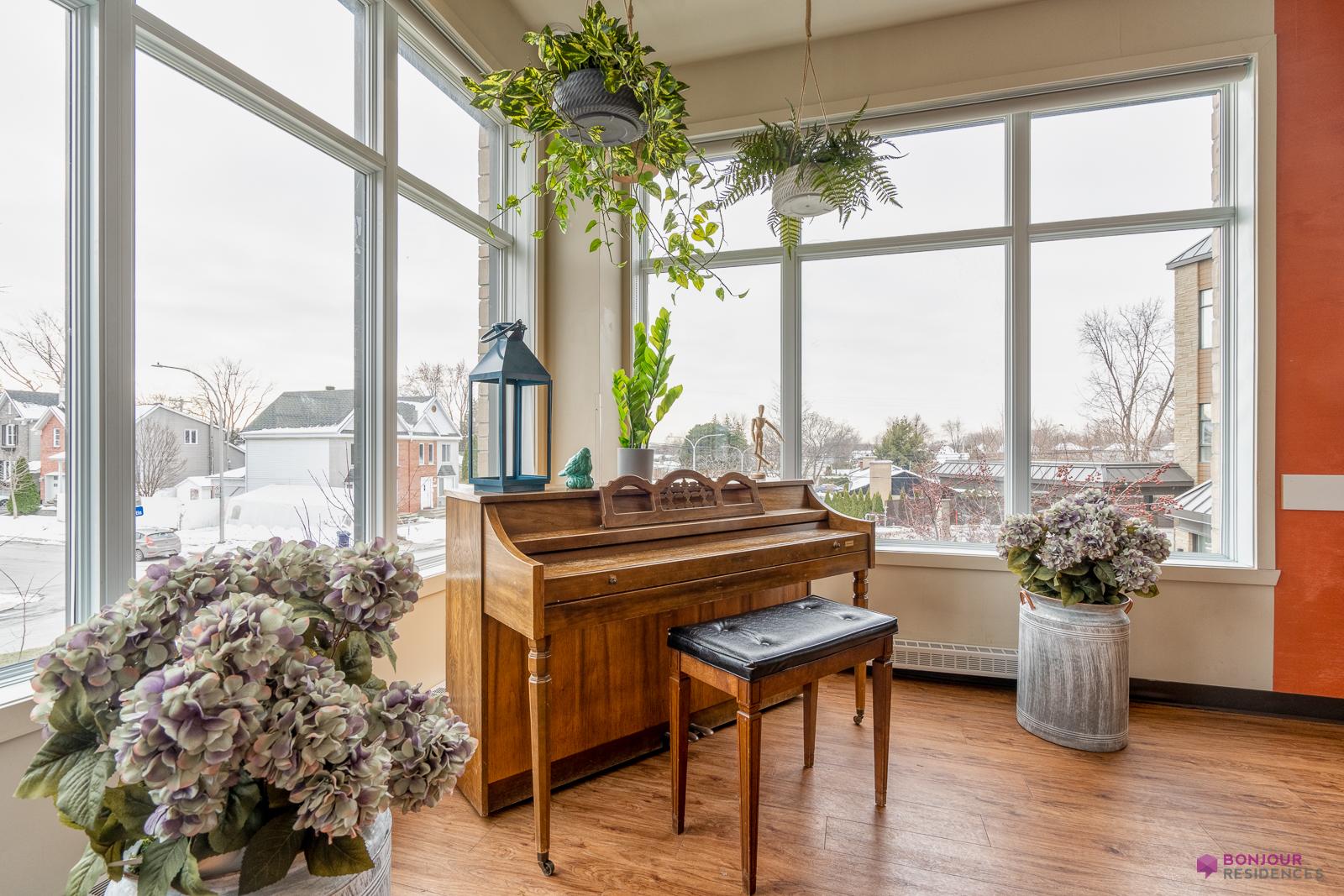 Villa SteRose Résidence pour aînés à Laval