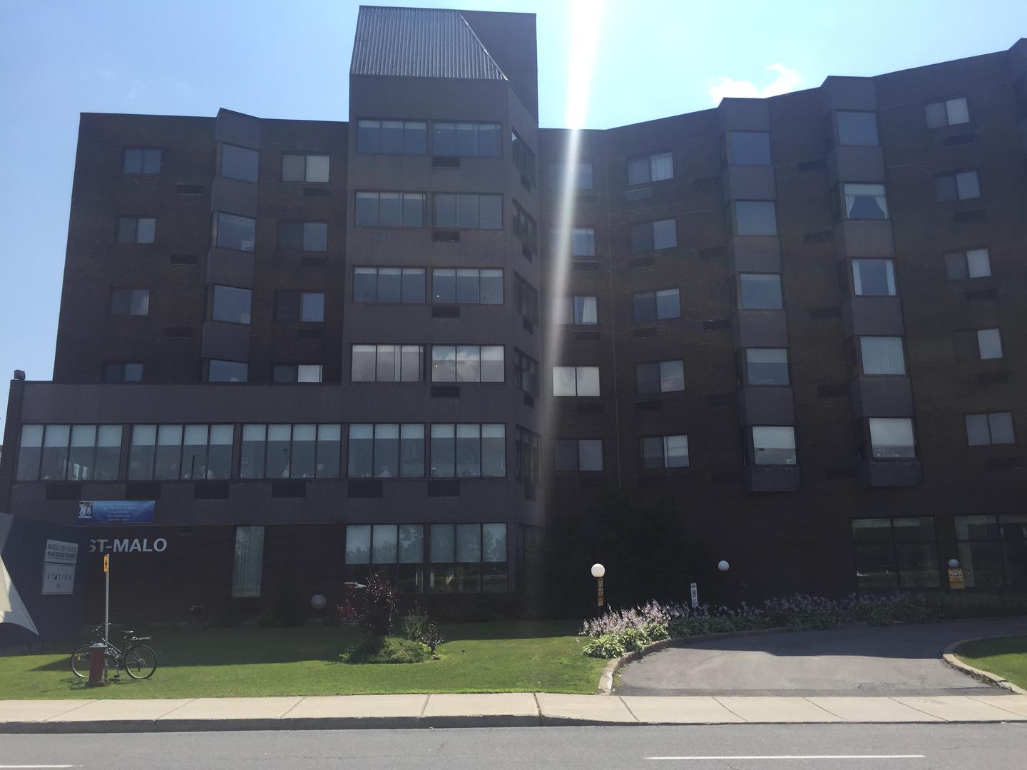 Résidence Le StMalo à Le VieuxLongueuil, Longueuil