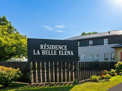 La Belle Élèna