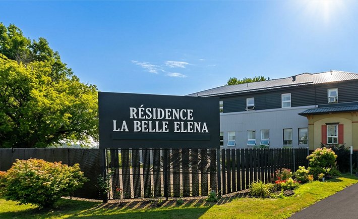 La Belle Élèna