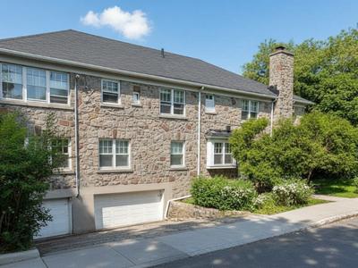 L&L Residence
