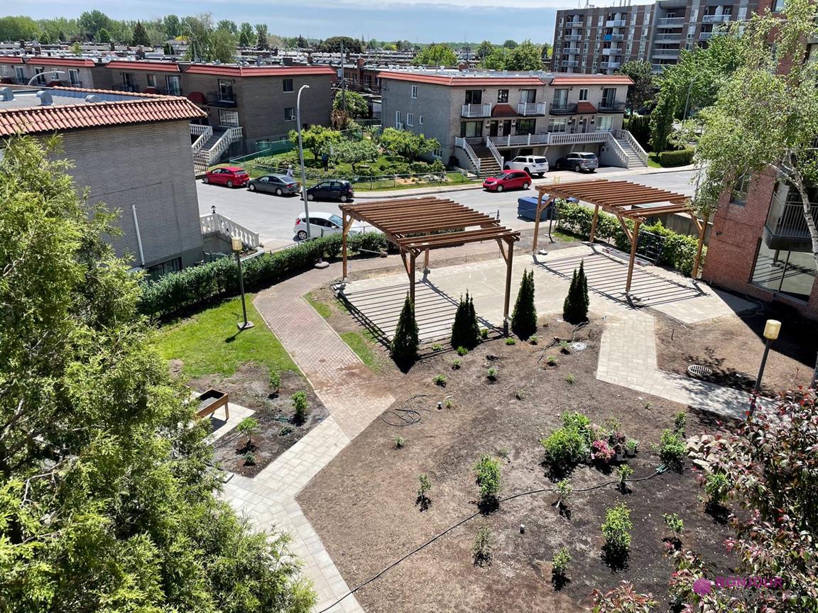 650 32e Avenue Lachine Qc H8t 3k5