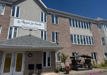 Le Royal St-Émile